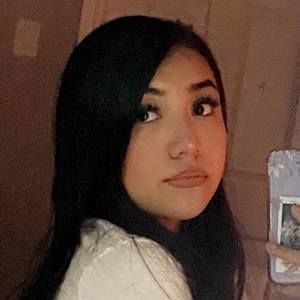 Meet your Posher, Elsa